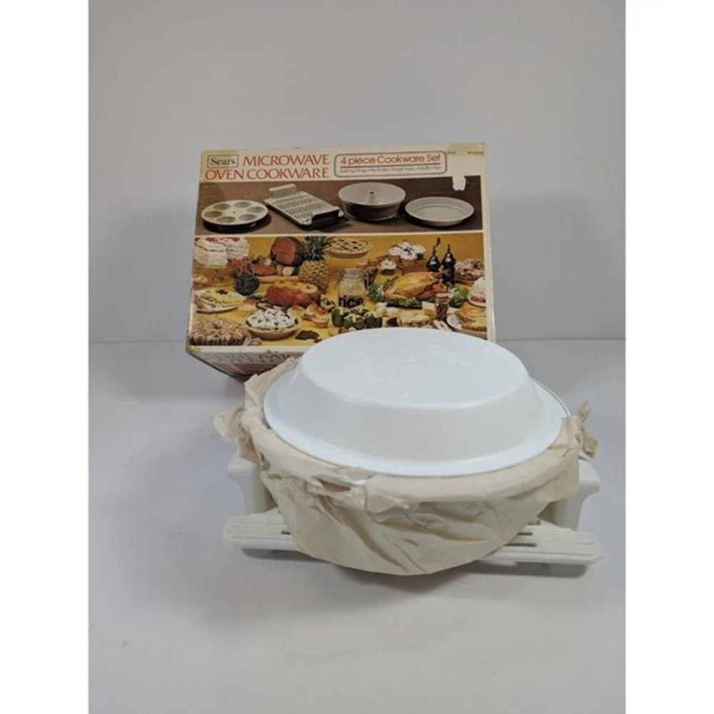 Vintage Sears Microwave Oven Cookware 4 Piece Set Baking Ring Pie Plate Rack USA